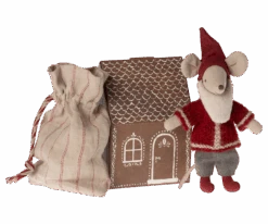 Maileg Santa Mouse -Maileg 14 3712 00 2 900x750 resize fill 1 2000x png