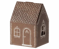 Maileg Santa Mouse -Maileg 14 3712 00 B 2 900x750 resize fill 2000x png