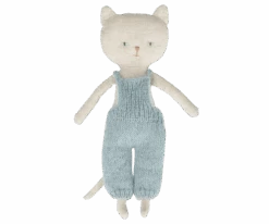 Maileg Cat Stuffed Animal 13 Maileg Cat Stuffed Animal -Maileg 16 2901 00 2 900x750 resize fill 2048x png