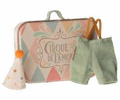 Maileg Clown Clothes In Suitcase, Little Brother Mouse -Maileg 17 4103 00 2 900x750 resize fill