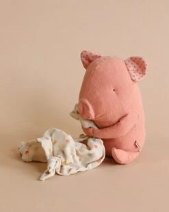 Maileg Lullaby Friends - Pig (Plays Music)