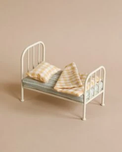 Maileg Vintage Bed, Miniature