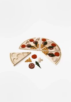 Sabo Concept Wooden Pizza -Maileg a853a93543eea2524edac955aed35a7b936d7e52107494a9dab919c90ed4d361 jpeg bd2a1be8 9106 491e 8c75 655937ed3510