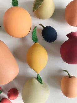 Handmade Wooden Fruits -Maileg att saboconcept dc4b10784032c8bee5da5ae335fece6b
