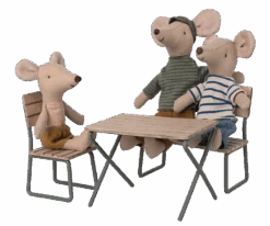 Maileg | Garden Table Set 8 Maileg | Garden Table Set -Maileg image 58 1600x 7f800afe 39b1 42f3 b6a7 73aa5e23d0db