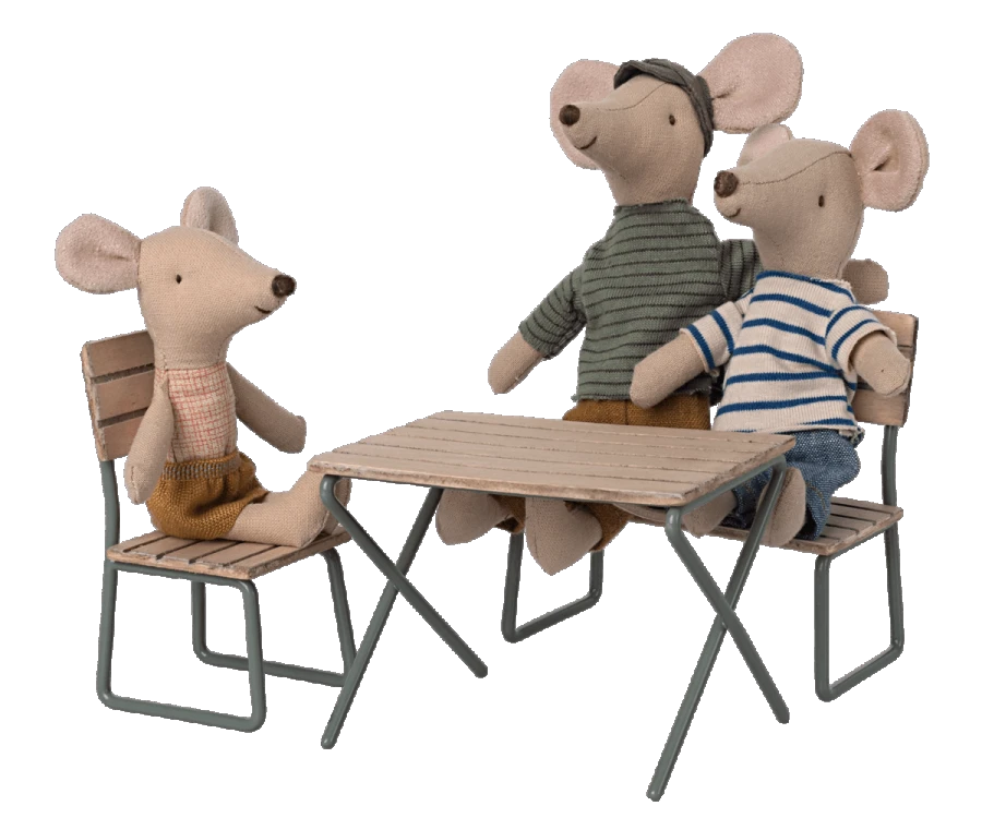 Maileg | Garden Table Set 5 Maileg | Garden Table Set - Image 3